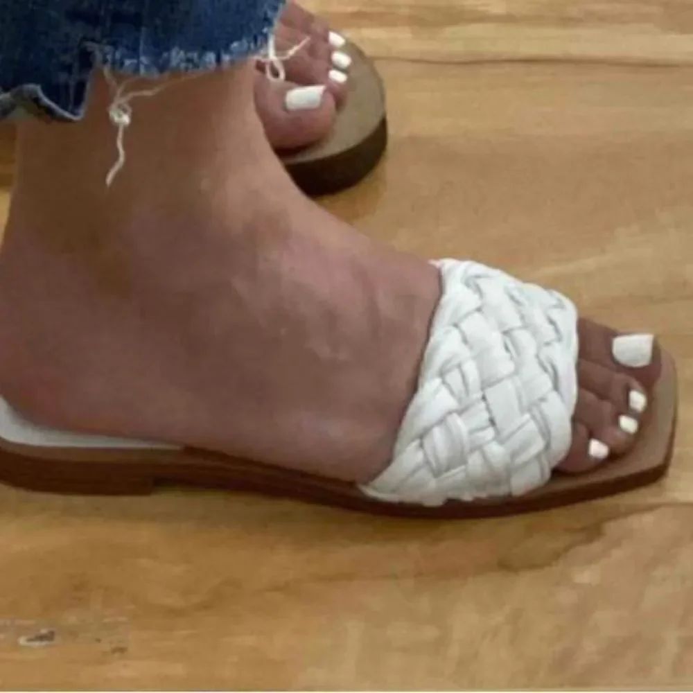 Summer flats   - Picture 3 of 12